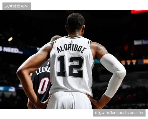 NBA官方INS晒照盘点新赛季穿上新球衣的球星们——全明星球员的时尚盛宴